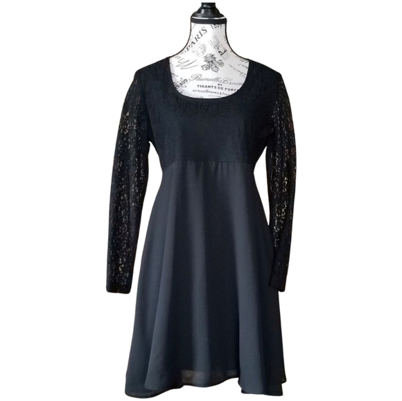 90s Black vamp goth Lace Dress – Size M - Picture 4 of 5